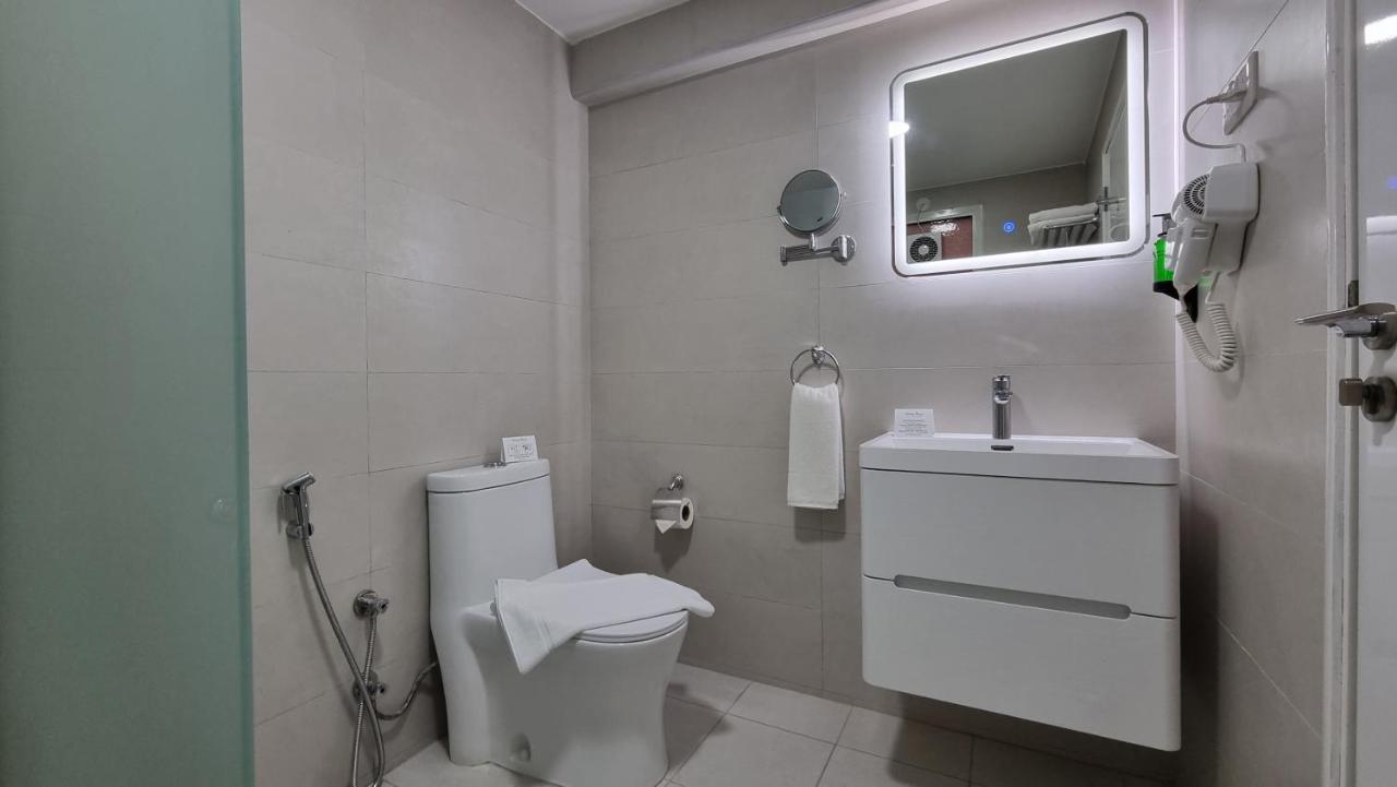 Holiday Beach Resort 迪巴 外观 照片